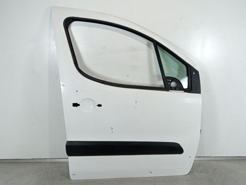Recambio de puerta delantera derecha para peugeot partner furgoneta/monovolumen (k9) 1.6 bluehdi 75 referencia OEM IAM 9004Z6  