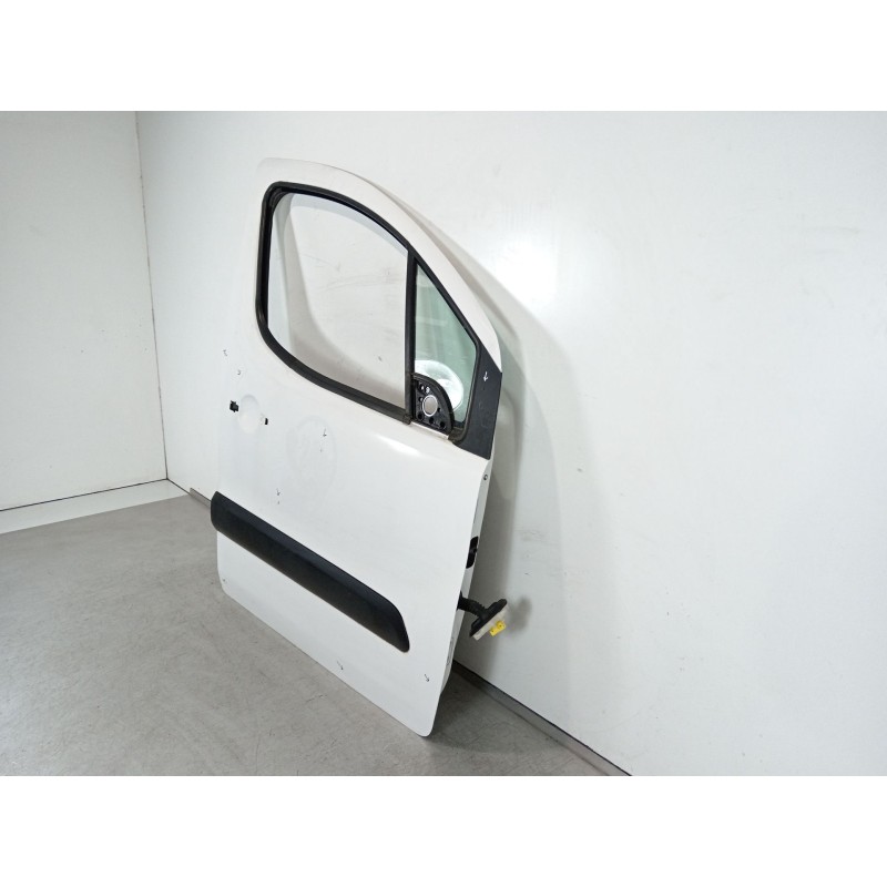 Recambio de puerta delantera derecha para peugeot partner furgoneta/monovolumen (k9) 1.6 bluehdi 75 referencia OEM IAM 9004Z6  