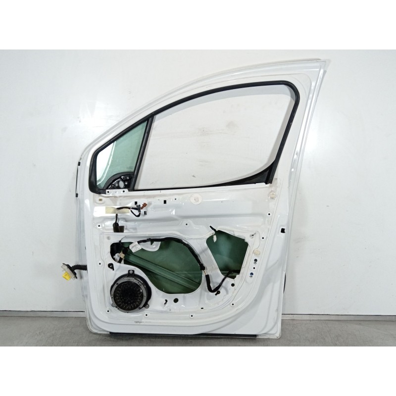 Recambio de puerta delantera derecha para peugeot partner furgoneta/monovolumen (k9) 1.6 bluehdi 75 referencia OEM IAM 9004Z6  