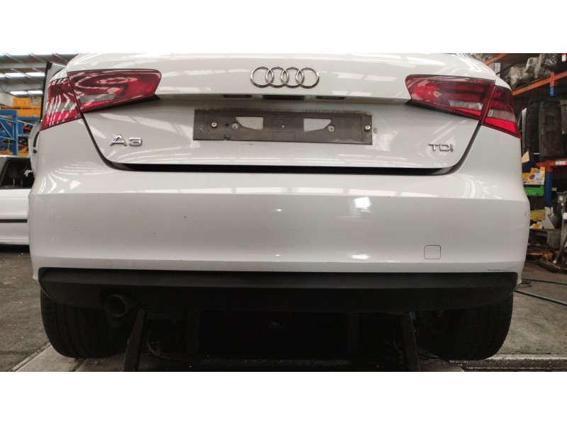 Recambio de paragolpes trasero para audi a3 (8v1, 8vk) 1.6 tdi referencia OEM IAM 8V3807067  