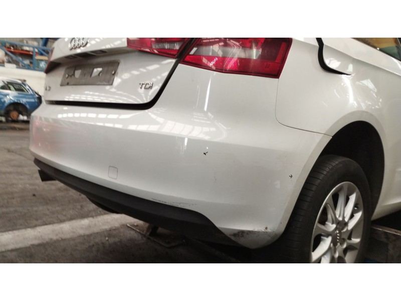 Recambio de paragolpes trasero para audi a3 (8v1, 8vk) 1.6 tdi referencia OEM IAM 8V3807067  