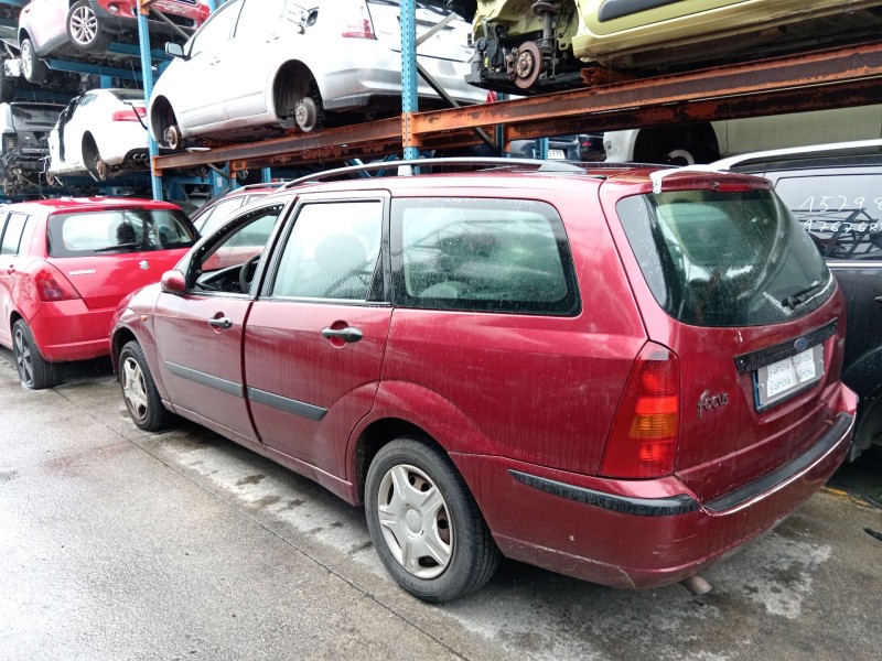 ford focus i turnier (dnw) del año 2003