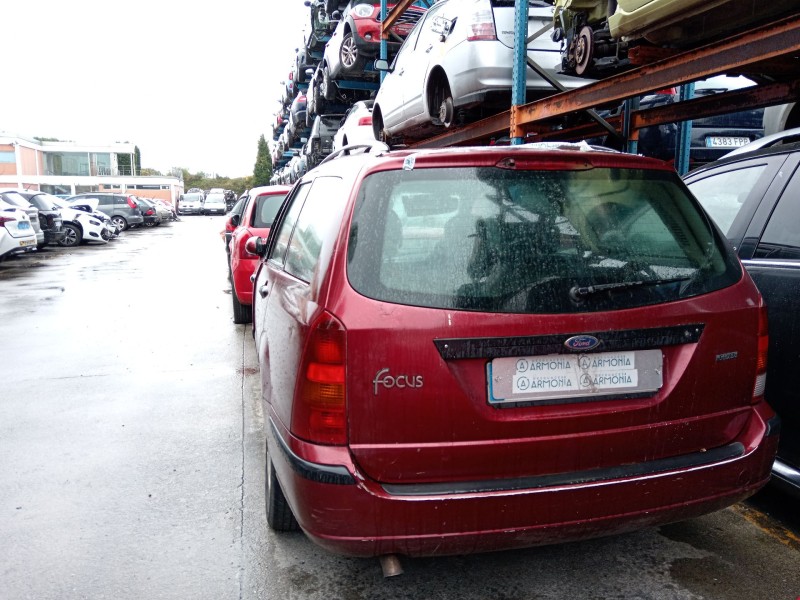 ford focus i turnier (dnw) del año 2003