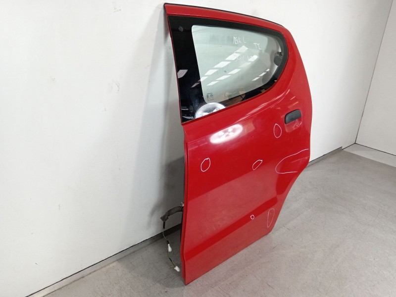 Recambio de puerta trasera izquierda para suzuki alto amf 310 ga referencia OEM IAM 68004M68KA0  