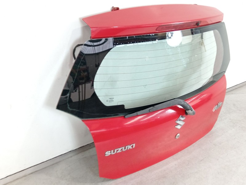 Recambio de porton trasero para suzuki alto amf 310 ga referencia OEM IAM 69100M68K10  
