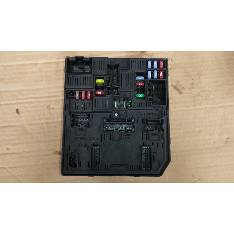 Recambio de caja reles / fusibles para nissan qashqai ii (j11, j11_) 1.5 dci referencia OEM IAM 284B75NA0A 521502F04 