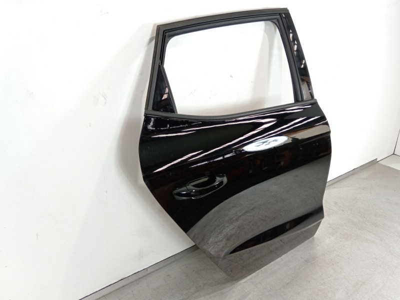 Recambio de puerta trasera derecha para seat ibiza (kj1) fr ib referencia OEM IAM 6F0833052E  