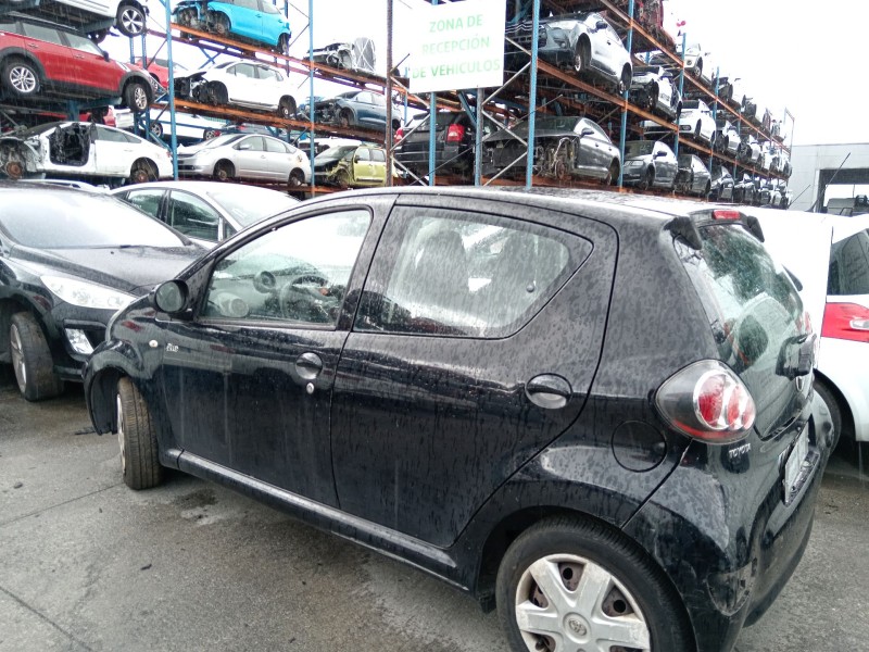 toyota aygo (_b1_) del año 2010