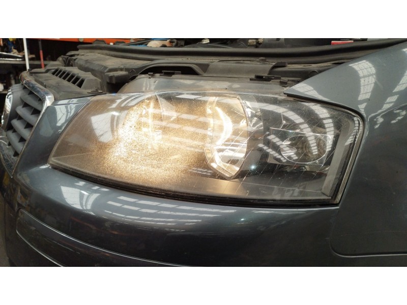 Recambio de faro izquierdo para audi a3 (8p1) 1.9 tdi referencia OEM IAM 8P0941003K 0301206201 