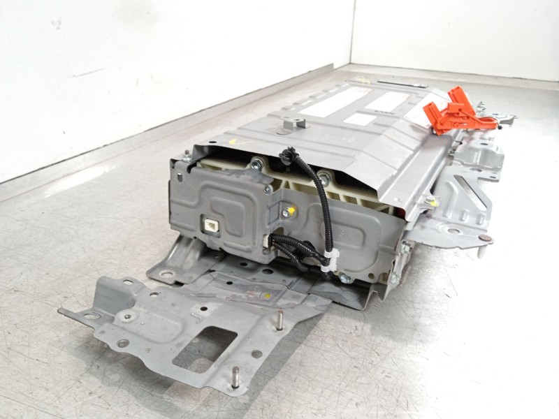 Recambio de bateria para toyota auris station wagon (_e18_) 1.8 hybrid (zwe186_) referencia OEM IAM G951012020  