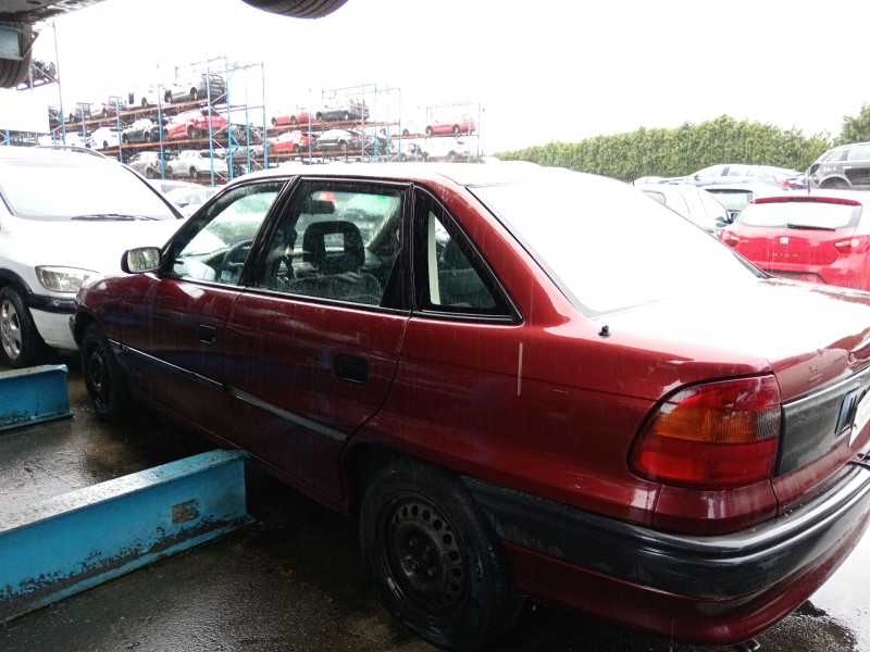opel astra f hatchback (t92) del año 1994