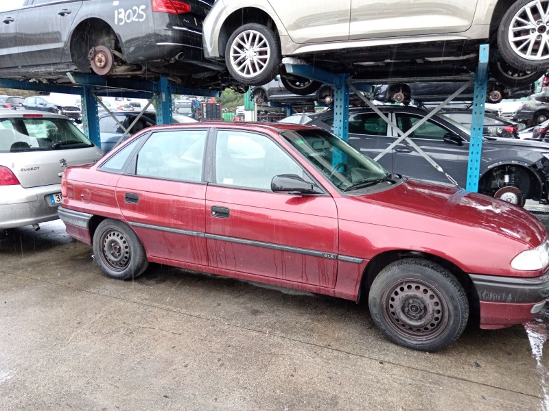 opel astra f hatchback (t92) del año 1994