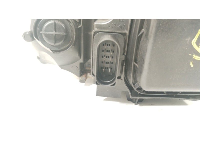 Recambio de faro izquierdo para audi a3 (8p1) 1.9 tdi referencia OEM IAM 8P0941003K 0301206201 