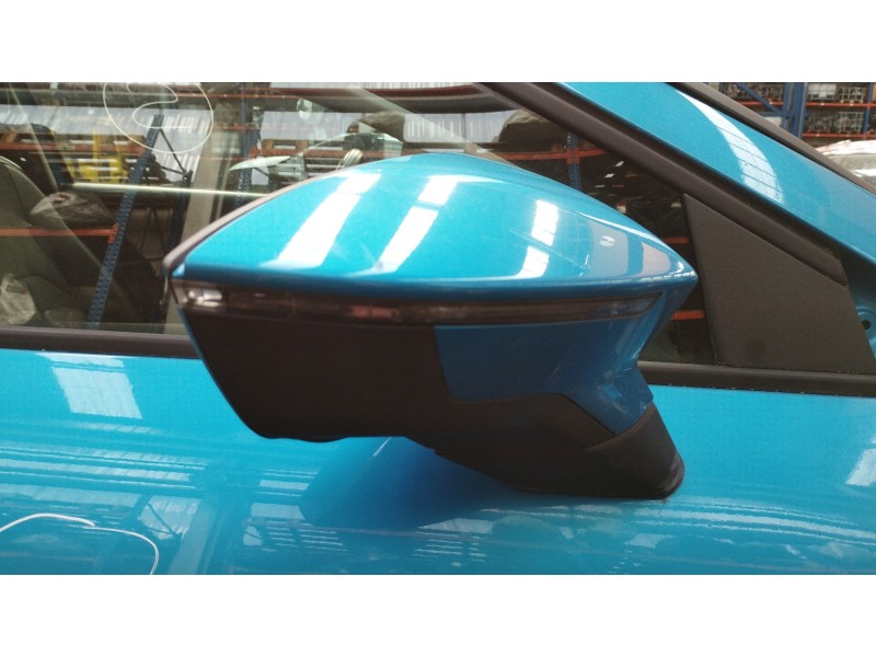 Recambio de retrovisor derecho para seat leon sc (5f5) style referencia OEM IAM 5F1857508N 5F0857522A 