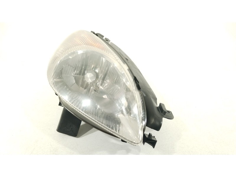 Recambio de faro derecho para citroën xsara picasso (n68) 2.0 hdi referencia OEM IAM 6205W0  