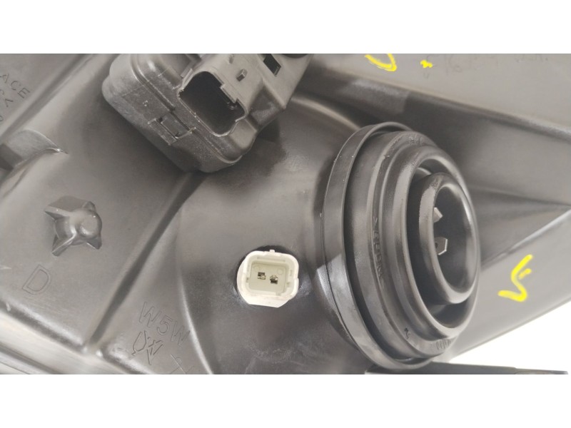 Recambio de faro derecho para citroën xsara picasso (n68) 2.0 hdi referencia OEM IAM 6205W0  