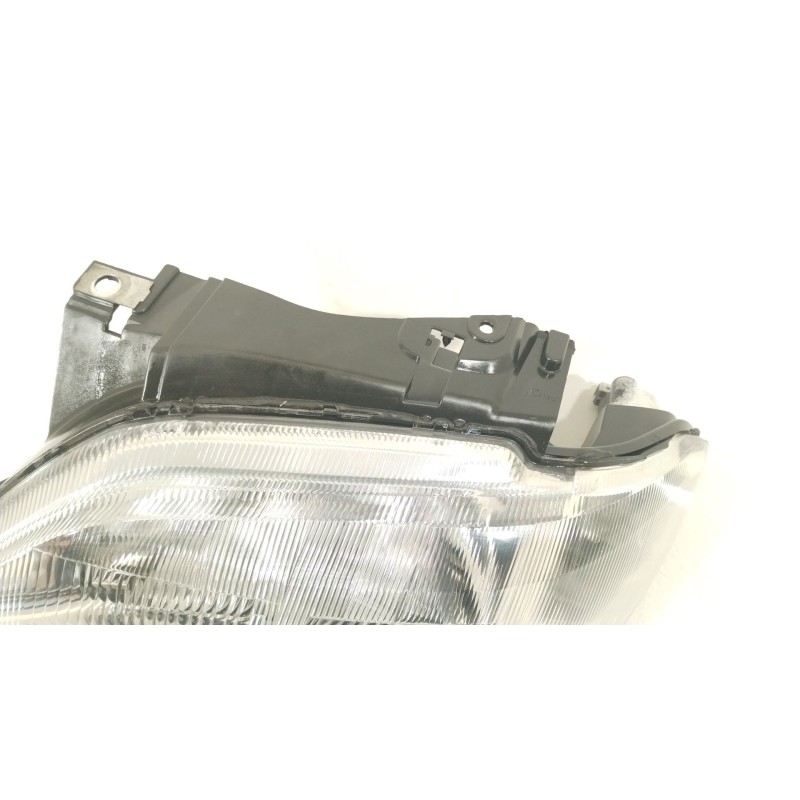 Recambio de faro izquierdo para citroën xsara break (n2) 1.9 td referencia OEM IAM 6204R5 37550748 375870748