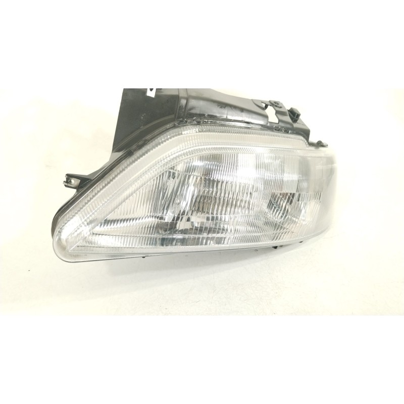 Recambio de faro izquierdo para citroën xsara break (n2) 1.9 td referencia OEM IAM 6204R5 37550748 375870748