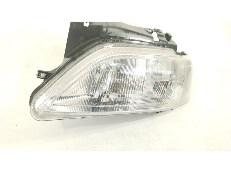 Recambio de faro izquierdo para citroën xsara break (n2) 1.9 td referencia OEM IAM 6204R5 37550748 375870748