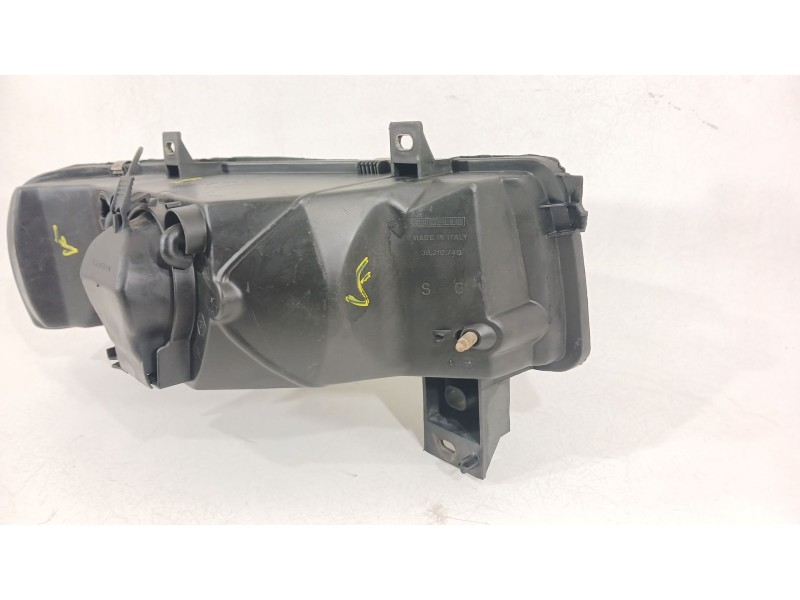 Recambio de faro izquierdo para opel movano a autobús (x70) 2.2 dti (jd) referencia OEM IAM 9161215 38210748 