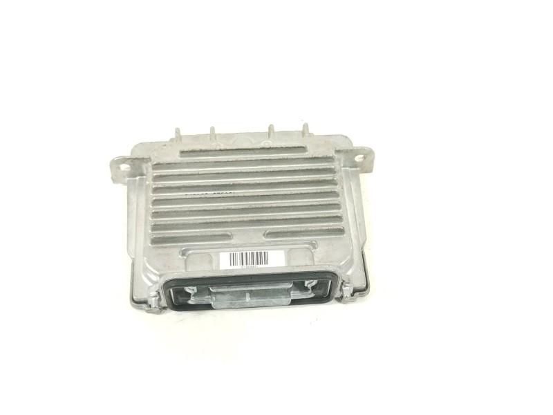 Recambio de centralita faros xenon para ford kuga ii (dm2) 2.0 tdci referencia OEM IAM 89089352  