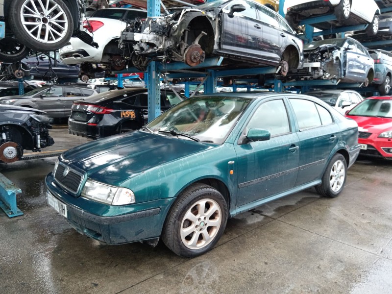 skoda octavia i (1u2) del año 2000