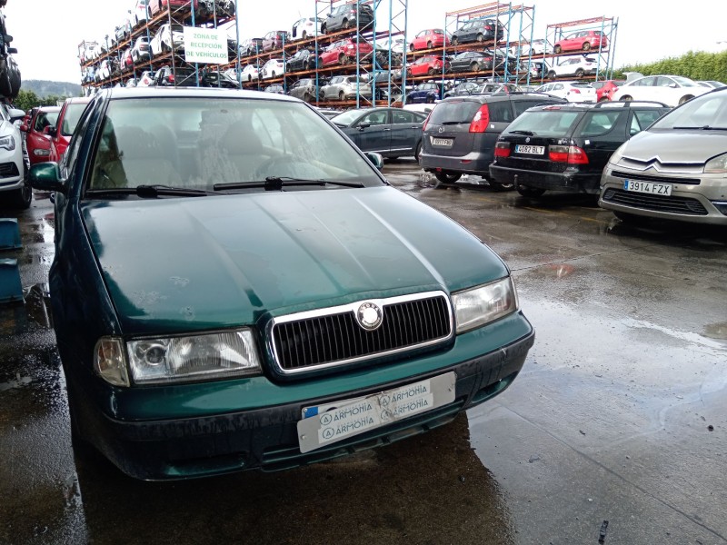 skoda octavia i (1u2) del año 2000