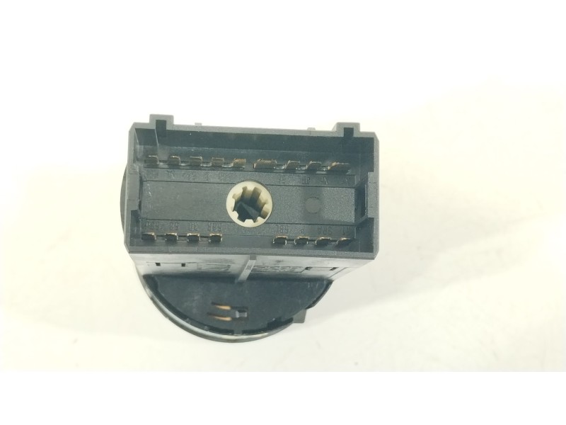 Recambio de mando luces para volkswagen polo iv (9n_, 9a_) 1.2 12v referencia OEM IAM 6Q0941531B  