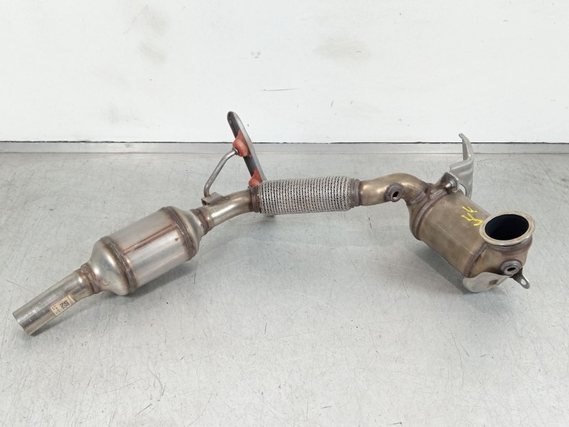 Recambio de catalizador para seat ibiza (kj1) fr ib referencia OEM IAM 2Q0131723G 2Q0131701AH 