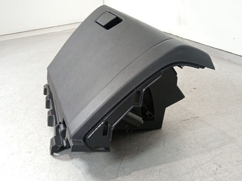 Recambio de guantera para nissan qashqai iii (j12) 1.3 dig-t referencia OEM IAM 681026UN5A  