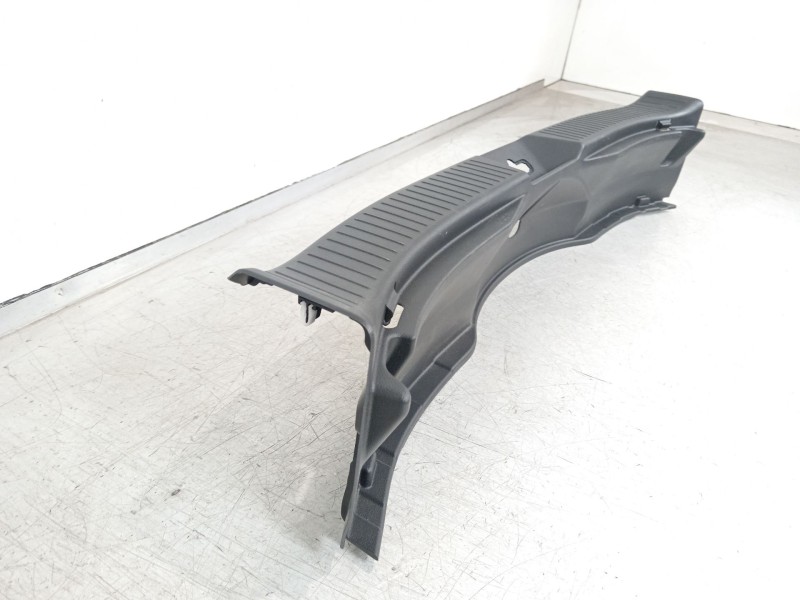 Recambio de moldura para nissan qashqai iii (j12) 1.3 dig-t referencia OEM IAM 84992  