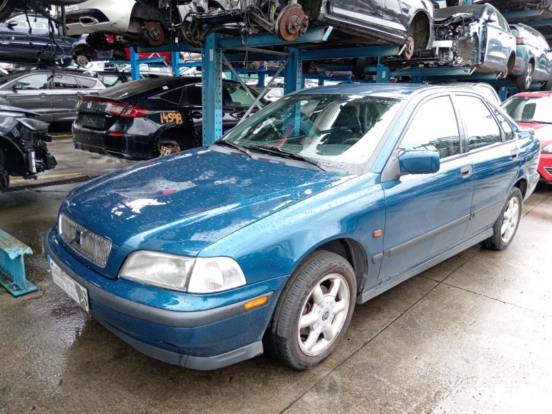 volvo s40 i (644) del año 1996