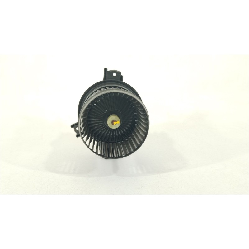 Recambio de ventilador calefaccion para suzuki jimny todo terreno, cerrada (a6g) 1.5 allgrip referencia OEM IAM 7415062R00000  