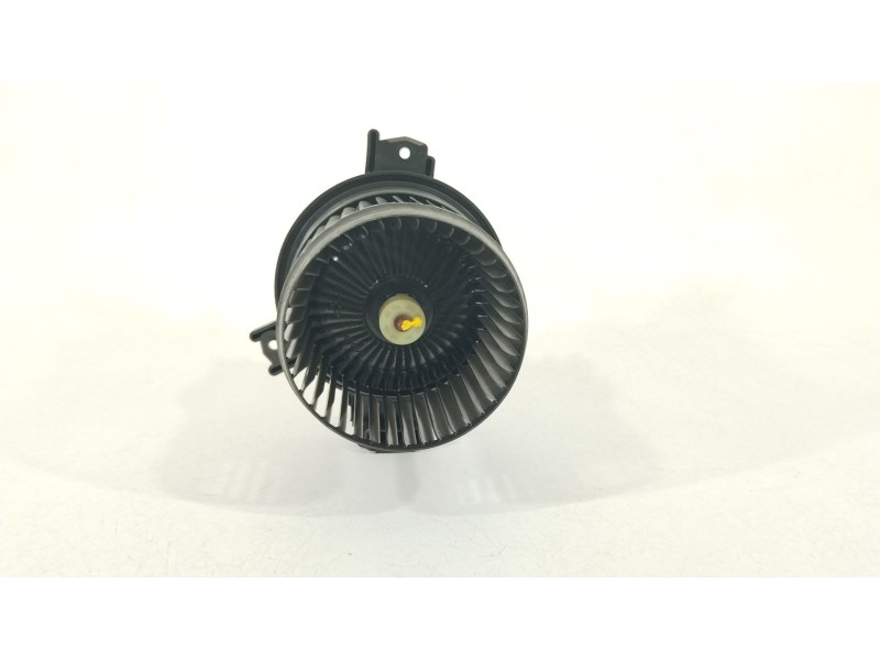 Recambio de ventilador calefaccion para suzuki jimny todo terreno, cerrada (a6g) 1.5 allgrip referencia OEM IAM 7415062R00000  