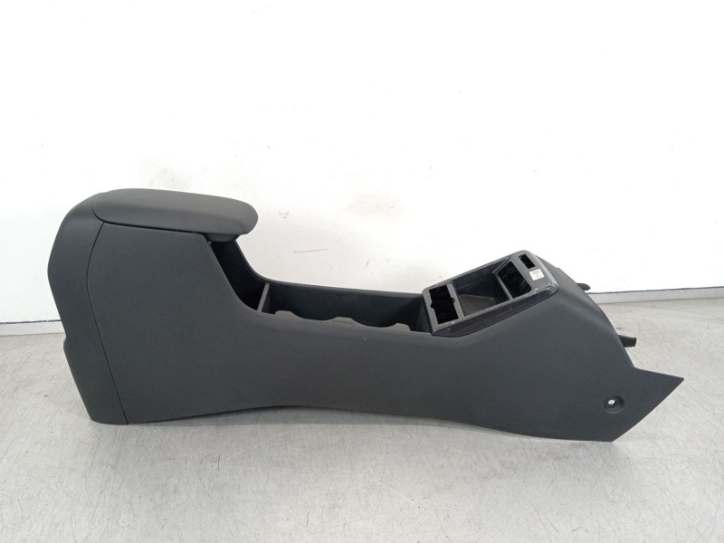 Recambio de consola central para hyundai kona (os, ose, osi) 1.6 gdi hybrid referencia OEM IAM 846B5BE501  
