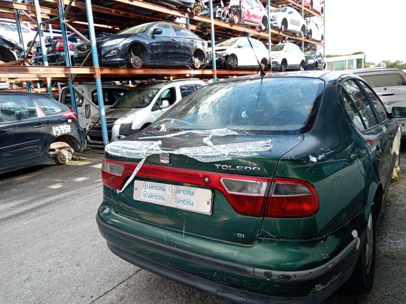 seat toledo ii (1m2) del año 2001