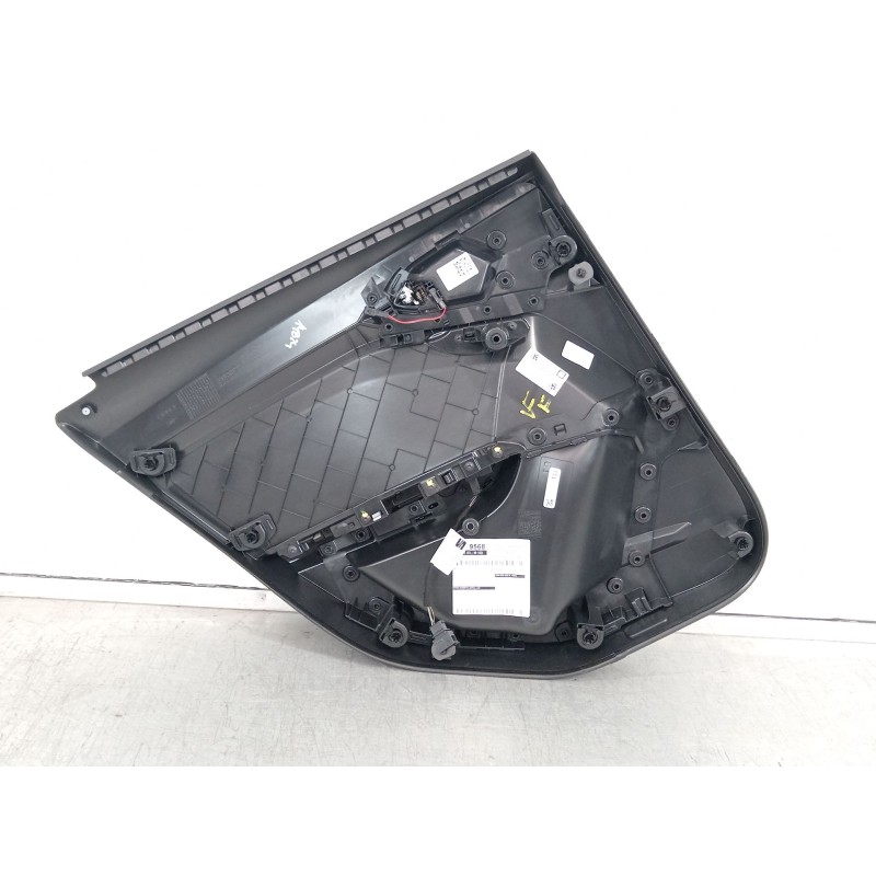 Recambio de guarnecido puerta trasera derecha para audi a1 sportback (gba) 30 tfsi referencia OEM IAM 5G0959855R 82G867488 