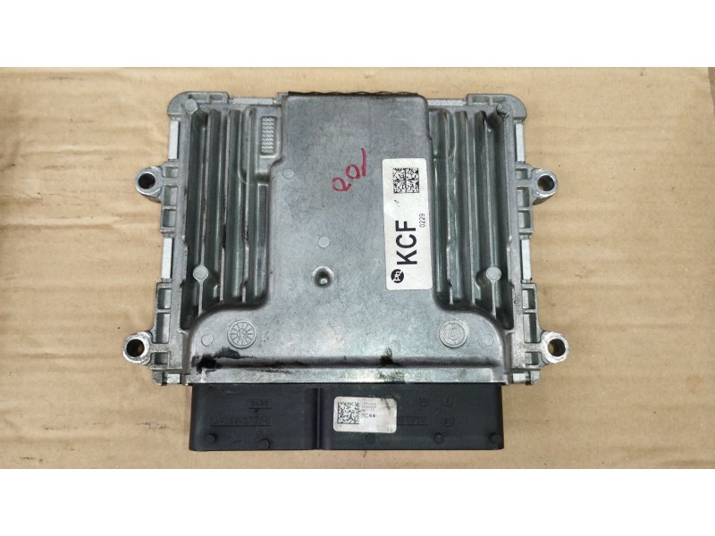 Recambio de centralita motor uce para hyundai ioniq (ae) 1.6 gdi hybrid referencia OEM IAM 3911003HV5 3910103HV5 A3C0467030001