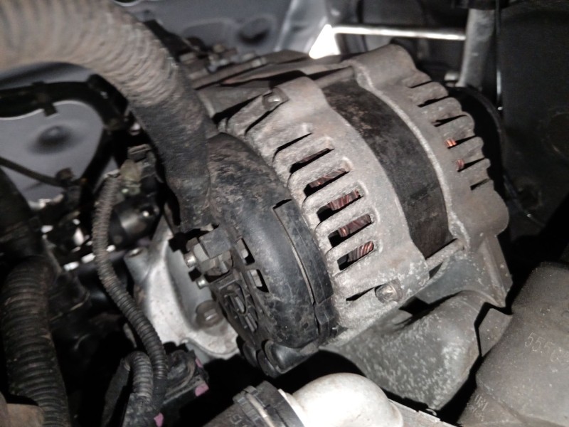 Recambio de alternador para opel insignia a (g09) 2.0 cdti (68) referencia OEM IAM 13502583  