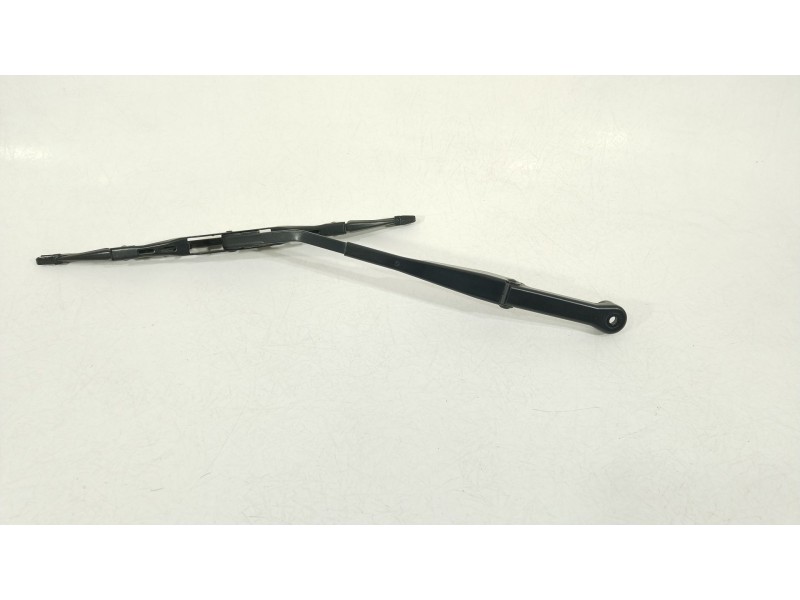 Recambio de brazo limpia trasero para suzuki jimny todo terreno, cerrada (a6g) 1.5 allgrip referencia OEM IAM 3882177R0000  