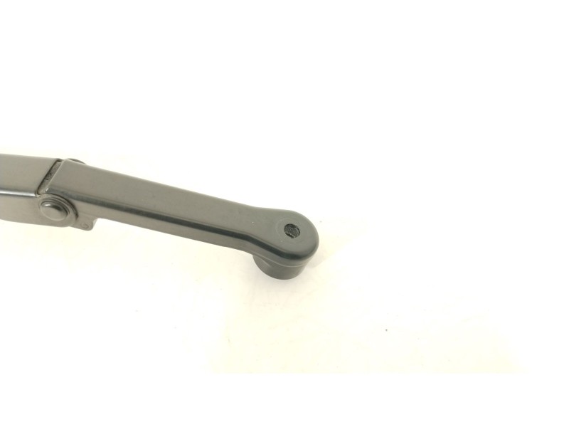 Recambio de brazo limpia trasero para suzuki jimny todo terreno, cerrada (a6g) 1.5 allgrip referencia OEM IAM 3882177R0000  
