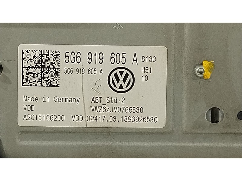 Recambio de pantalla multifuncion para volkswagen golf vii sportsvan advance referencia OEM IAM 5G6919605A  