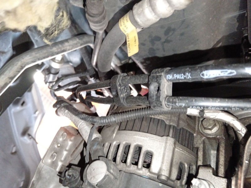 Recambio de alternador para ford mondeo iv (ba7) 2.0 referencia OEM IAM 6G9N10300ABC 0121615006 