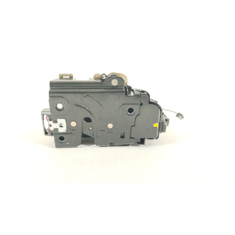 Recambio de cerradura puerta trasera izquierda para volkswagen polo iv (9n_, 9a_) 1.2 12v referencia OEM IAM 3B4839015AG  