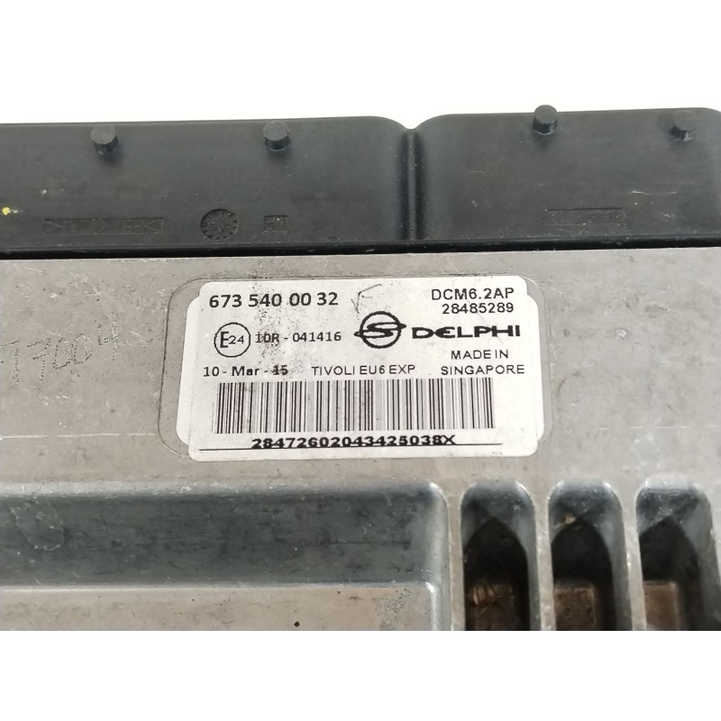 Recambio de centralita motor uce para ssangyong tivoli 1.6 xdi 160 referencia OEM IAM 6735400032 DCM62AP 28485289