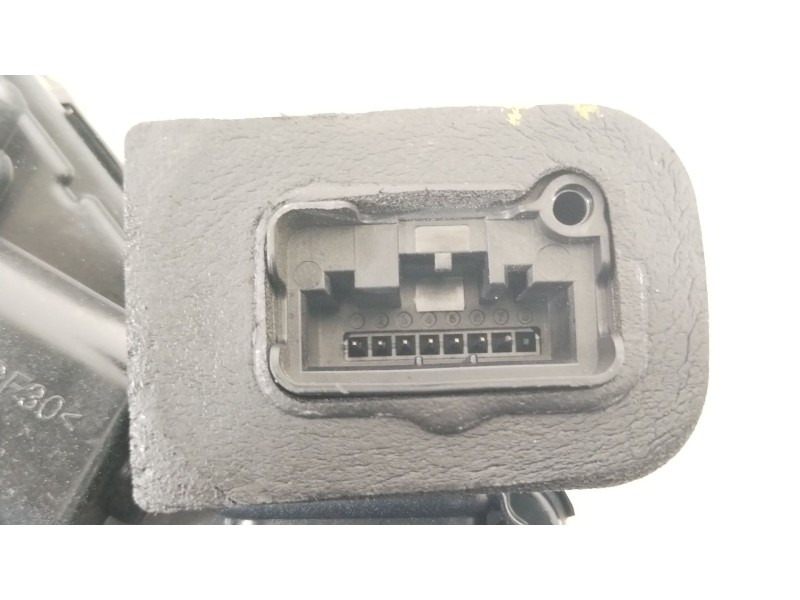 Recambio de cerradura puerta delantera derecha para volkswagen golf vii sportsvan advance referencia OEM IAM 5NB837016C  