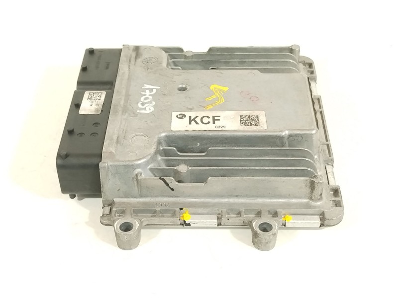Recambio de centralita motor uce para hyundai ioniq (ae) 1.6 gdi hybrid referencia OEM IAM 3911003HV5 3910103HV5 A3C0467030001