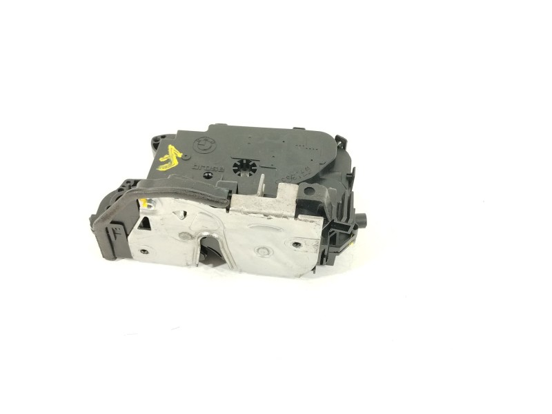 Recambio de cerradura puerta trasera derecha para bmw 3 (e90) 320 d referencia OEM IAM 7060296  