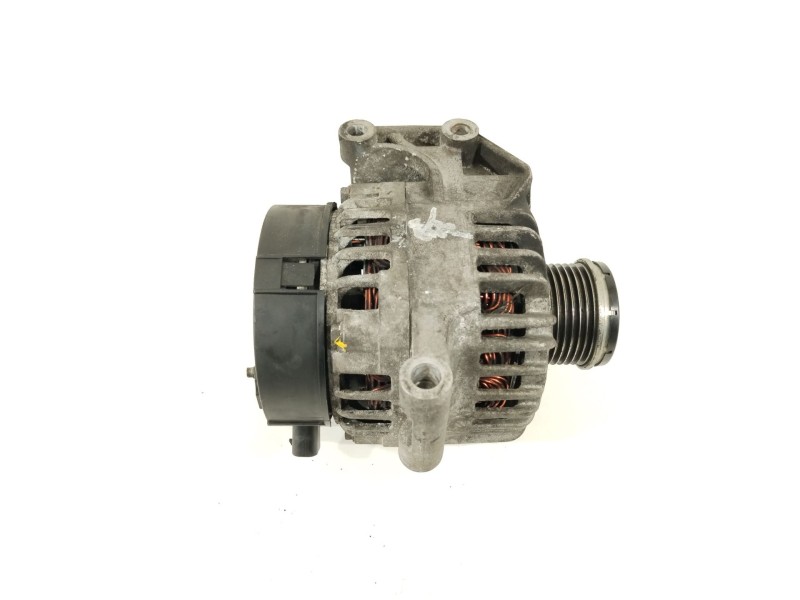 Recambio de alternador para opel corsa d cosmo referencia OEM IAM 13222935  