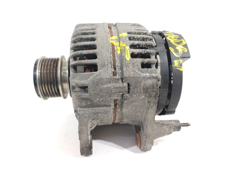 Recambio de alternador para seat ibiza (6l1) cool referencia OEM IAM 038903024D  0124325131
